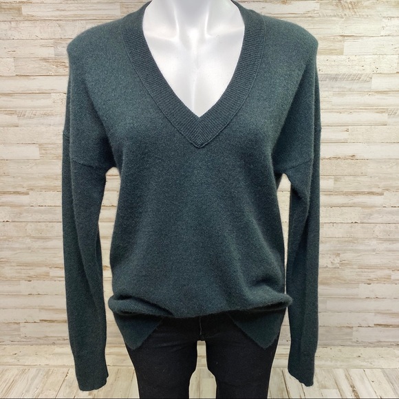 Madewell Sweaters - Madewell Cashmere Ex-Boyfriend Pullover Sweater S